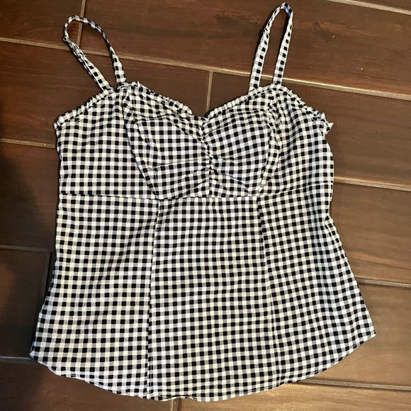 Torrid Gingham Top Sz 00 (10) - Picture 2 of 4